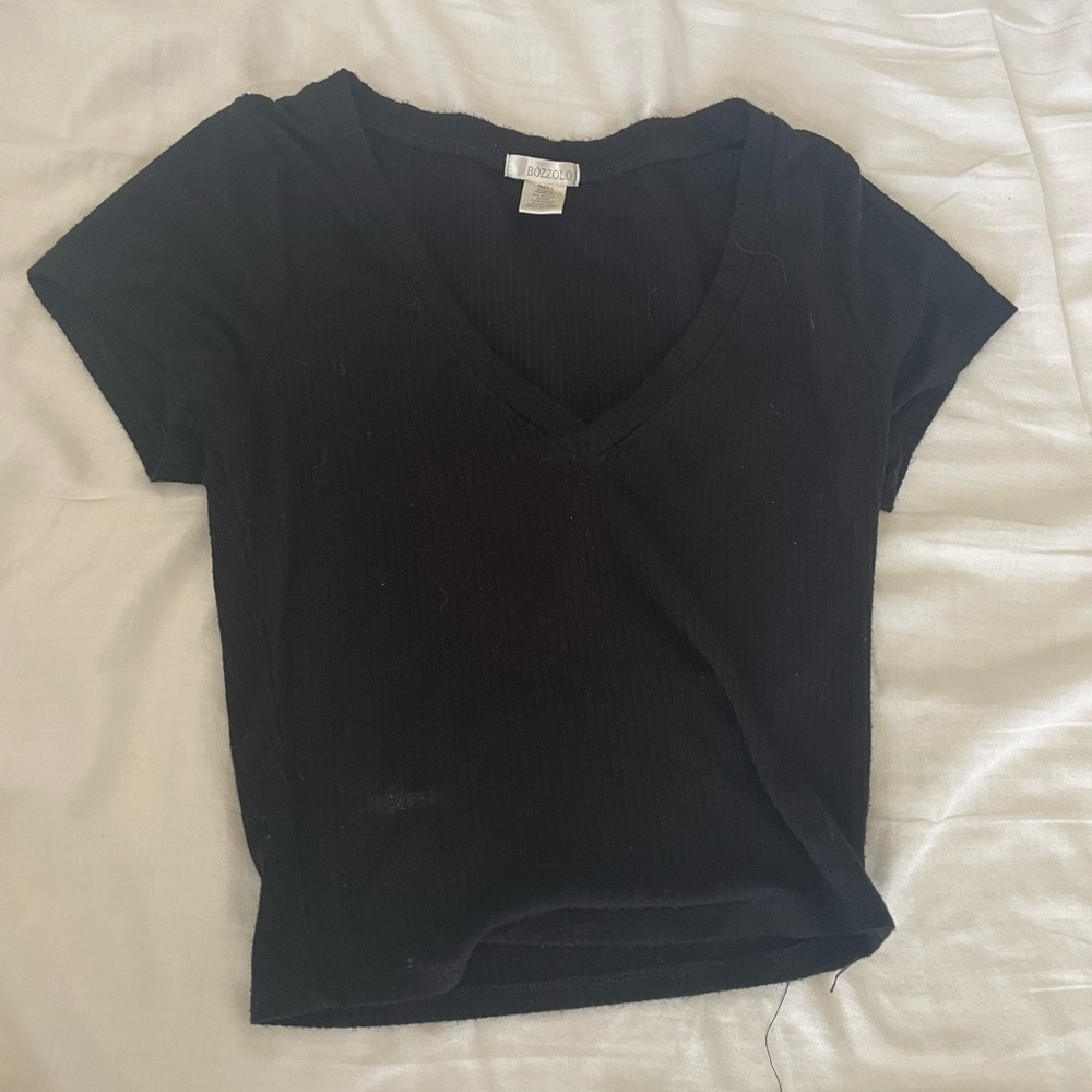 tight black ribbed cute top🤍